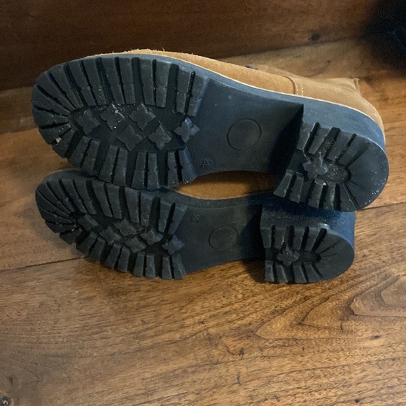 Floyd Brown Suede Lace Up Boots - Picture 4 of 5